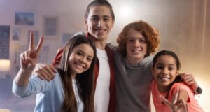 Programas sociales para jóvenes en México: apoyos, requisitos y cómo acceder